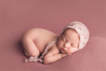 Newborn Photography in Pittsburgh: Anne Wilmus Photography