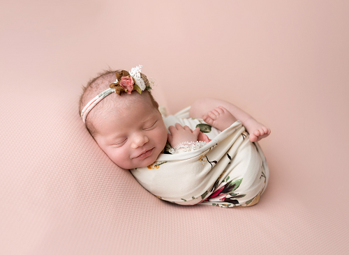 When Should I Book a Newborn Photographer?